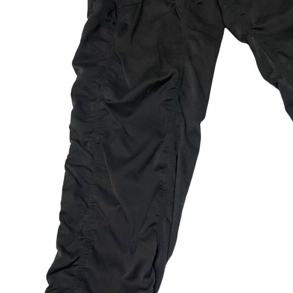 The North Face Aphrodite 2.0 Black Ruched Crop Track Yoga Workout Pants Small - Picture 3 of 5